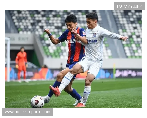 浙江队底线的巧妙传递让禁区动荡不安